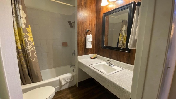 Villa Park Motel Main image